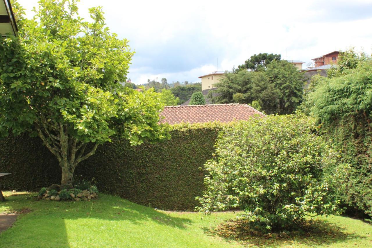 Casa Aconchegante No Capivari Campos do Jordão Exterior foto